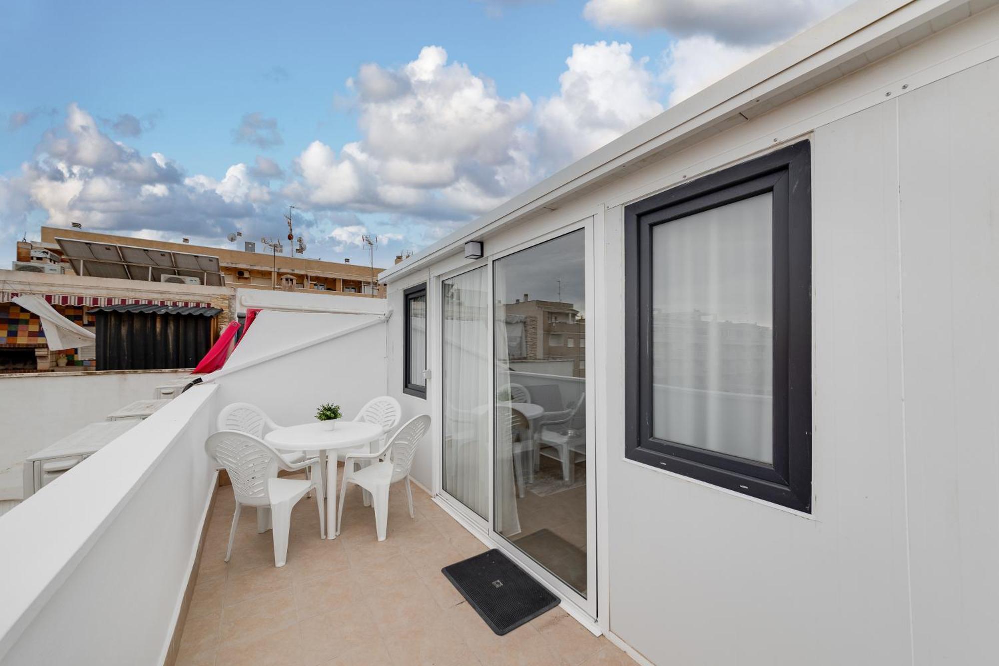 Cosy Apartment Near The Sea Torrevieja Exteriör bild